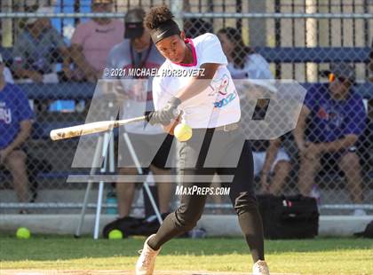 Thumbnail 1 in DFW Fastpitch HR Derby photogallery.