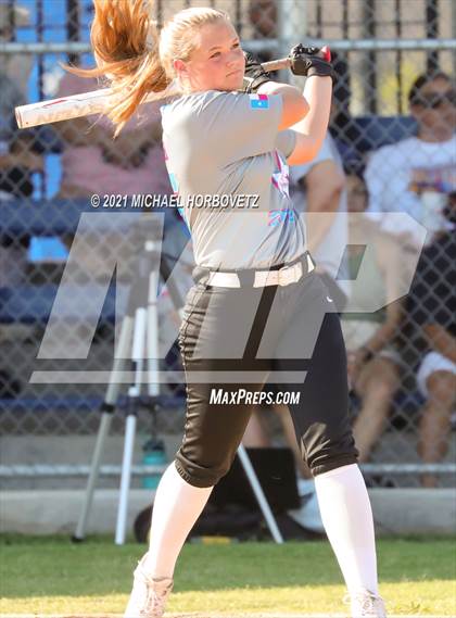 Thumbnail 1 in DFW Fastpitch HR Derby photogallery.
