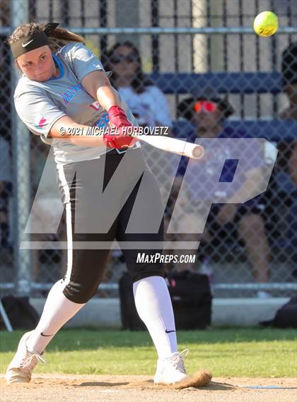 Thumbnail 1 in DFW Fastpitch HR Derby photogallery.