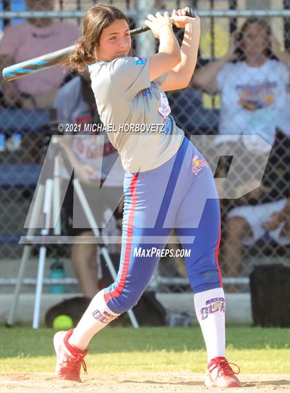 Thumbnail 3 in DFW Fastpitch HR Derby photogallery.