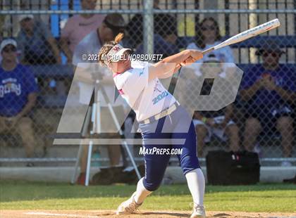 Thumbnail 2 in DFW Fastpitch HR Derby photogallery.