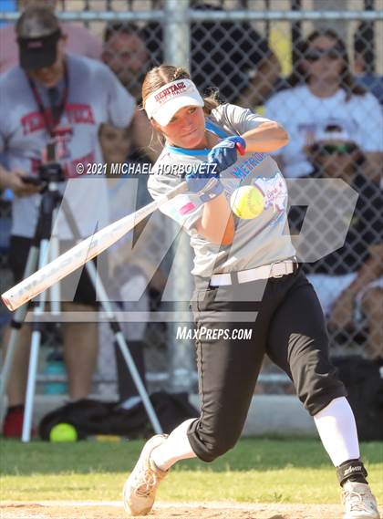 Thumbnail 3 in DFW Fastpitch HR Derby photogallery.