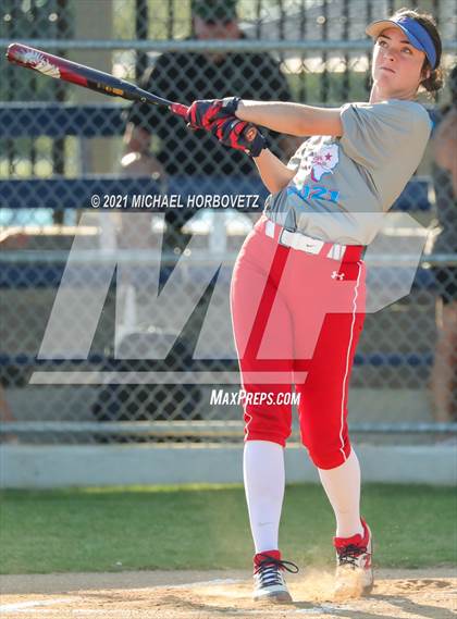 Thumbnail 2 in DFW Fastpitch HR Derby photogallery.