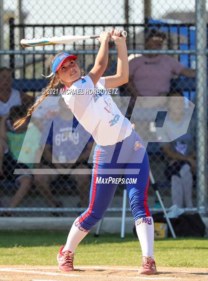 Thumbnail 1 in DFW Fastpitch HR Derby photogallery.