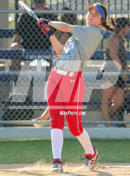 Thumbnail 3 in DFW Fastpitch HR Derby photogallery.
