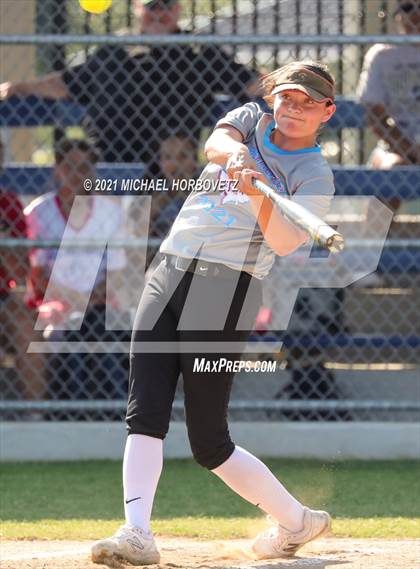 Thumbnail 1 in DFW Fastpitch HR Derby photogallery.