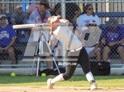 Thumbnail 1 in DFW Fastpitch HR Derby photogallery.