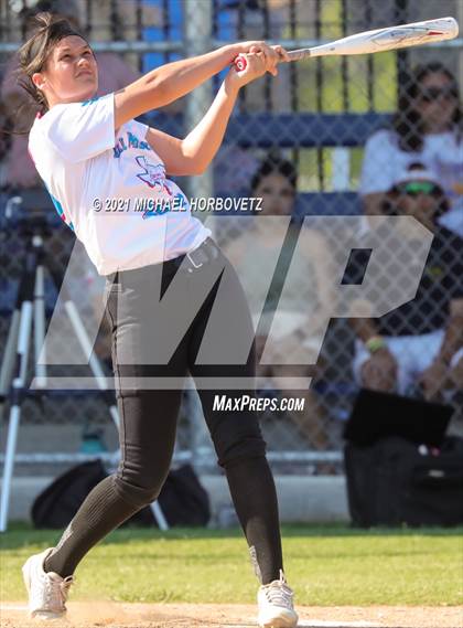 Thumbnail 3 in DFW Fastpitch HR Derby photogallery.