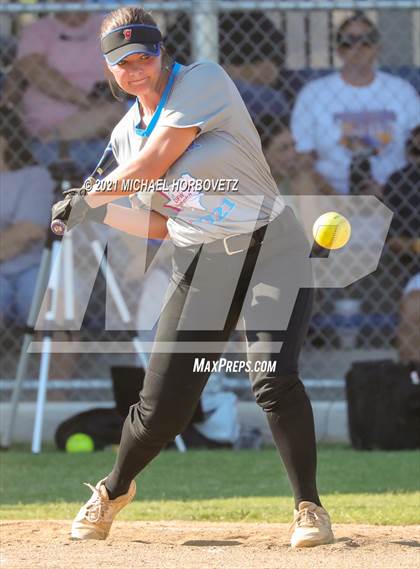Thumbnail 1 in DFW Fastpitch HR Derby photogallery.