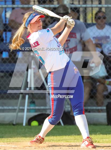 Thumbnail 3 in DFW Fastpitch HR Derby photogallery.