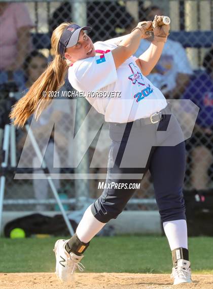 Thumbnail 2 in DFW Fastpitch HR Derby photogallery.
