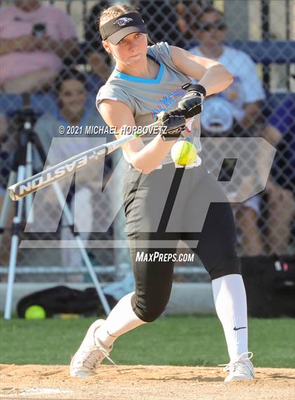 Thumbnail 1 in DFW Fastpitch HR Derby photogallery.