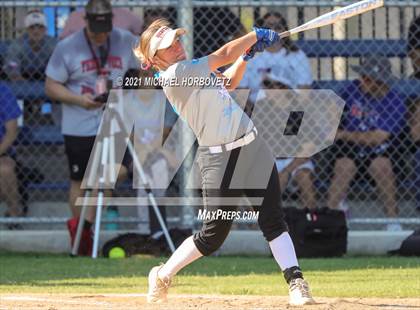 Thumbnail 2 in DFW Fastpitch HR Derby photogallery.
