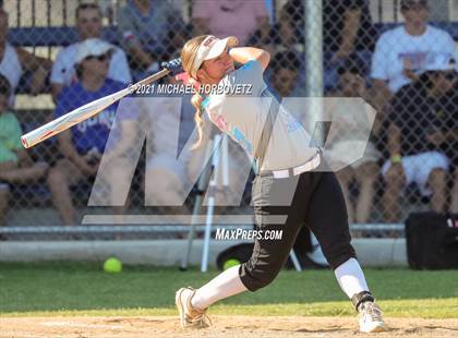 Thumbnail 3 in DFW Fastpitch HR Derby photogallery.