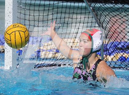 Thumbnail 3 in Mar Vista vs. San Marcos (CIF SDS D2 Quarterfinal) photogallery.