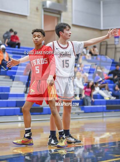 Thumbnail 1 in JV: Mount Tahoma @ Lakes photogallery.