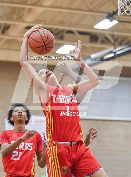 Thumbnail 2 in JV: Mount Tahoma @ Lakes photogallery.