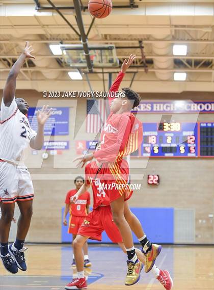 Thumbnail 3 in JV: Mount Tahoma @ Lakes photogallery.