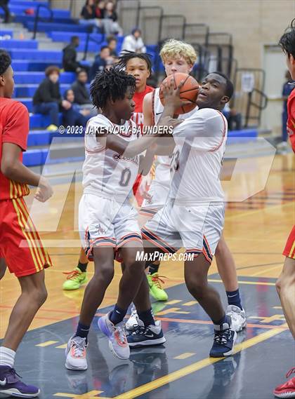 Thumbnail 3 in JV: Mount Tahoma @ Lakes photogallery.