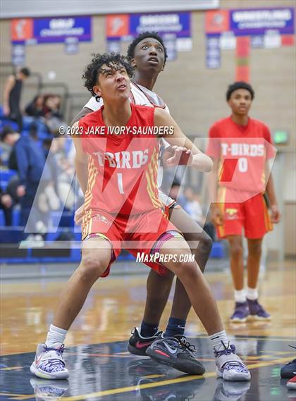 Thumbnail 1 in JV: Mount Tahoma @ Lakes photogallery.