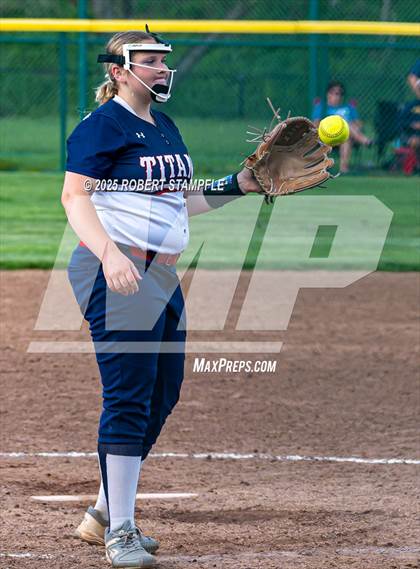 Thumbnail 2 in Knoch @ Shaler Area photogallery.