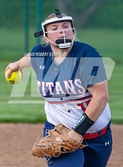 Thumbnail 2 in Knoch @ Shaler Area photogallery.