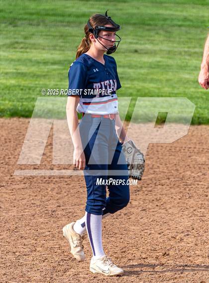 Thumbnail 1 in Knoch @ Shaler Area photogallery.