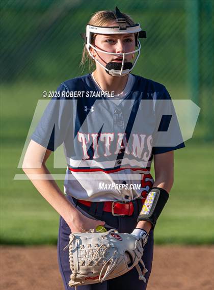 Thumbnail 2 in Knoch @ Shaler Area photogallery.
