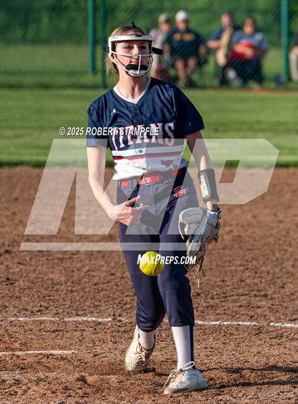 Thumbnail 1 in Knoch @ Shaler Area photogallery.