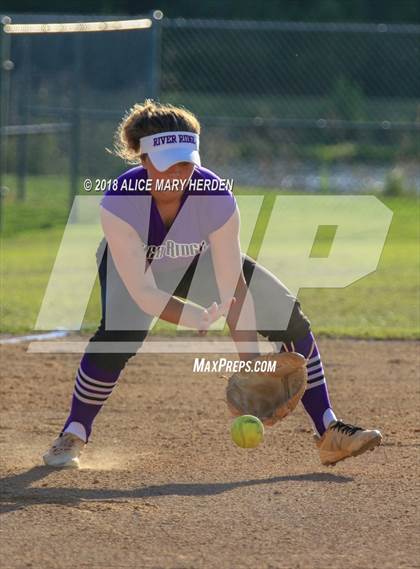 Thumbnail 1 in River Ridge @ Sunlake photogallery.