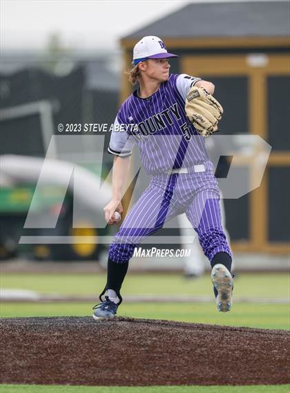 Thumbnail 3 in Rock Canyon vs. Douglas County (CHSAA 5A Region 5) photogallery.
