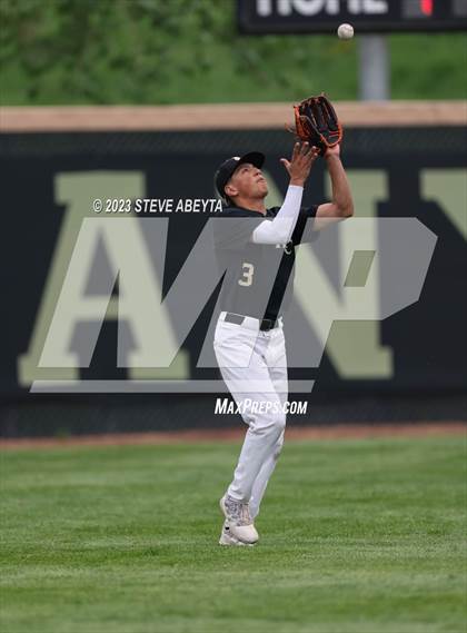 Thumbnail 3 in Rock Canyon vs. Douglas County (CHSAA 5A Region 5) photogallery.
