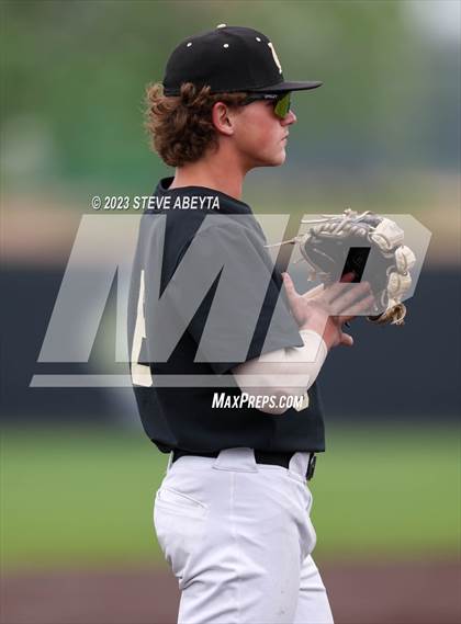 Thumbnail 2 in Rock Canyon vs. Douglas County (CHSAA 5A Region 5) photogallery.