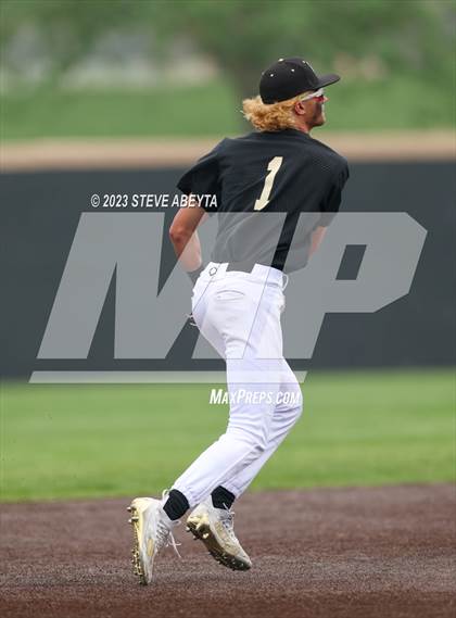 Thumbnail 3 in Rock Canyon vs. Douglas County (CHSAA 5A Region 5) photogallery.
