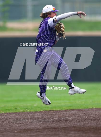 Thumbnail 1 in Rock Canyon vs. Douglas County (CHSAA 5A Region 5) photogallery.