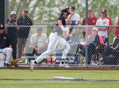 Thumbnail 1 in Rock Canyon vs. Douglas County (CHSAA 5A Region 5) photogallery.