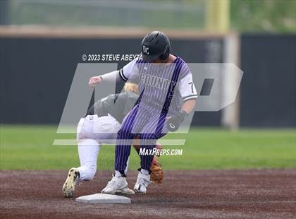 Thumbnail 2 in Rock Canyon vs. Douglas County (CHSAA 5A Region 5) photogallery.
