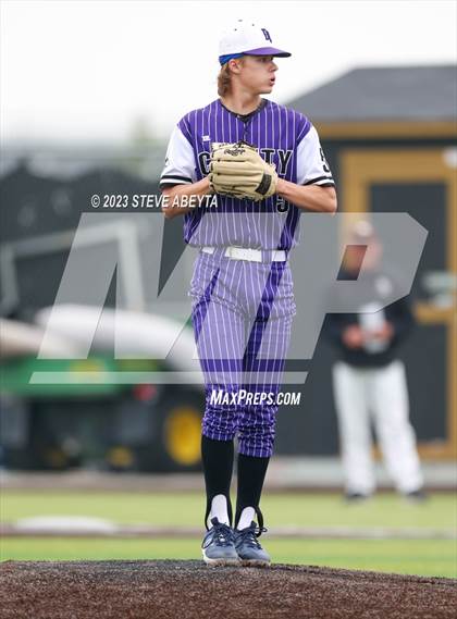 Thumbnail 2 in Rock Canyon vs. Douglas County (CHSAA 5A Region 5) photogallery.