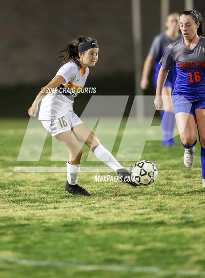 Thumbnail 1 in Independence @ Marvin Ridge photogallery.