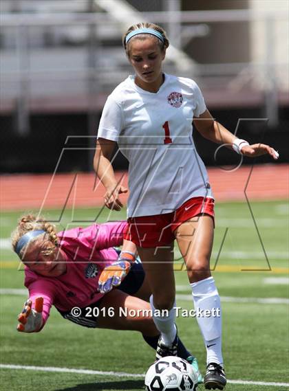 Thumbnail 3 in Maize vs Mill Valley (KSHSAA 5A Third Place) photogallery.