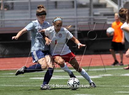 Thumbnail 2 in Maize vs Mill Valley (KSHSAA 5A Third Place) photogallery.
