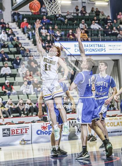 Thumbnail 1 in South Kortright Central vs Heuvelton Central (NYSPHSAA Class D Semifinal) photogallery.