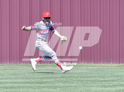 Thumbnail 2 in Prairiland vs Paris (Joe Moore Invitational) photogallery.