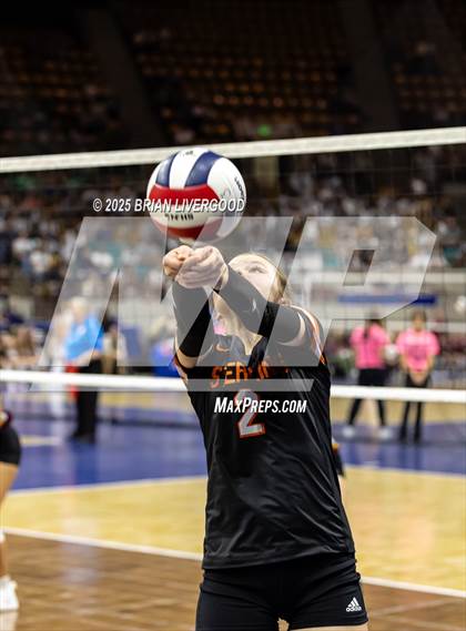 Thumbnail 1 in Alamosa vs. Sterling (CHSAA 3A Round 2) photogallery.