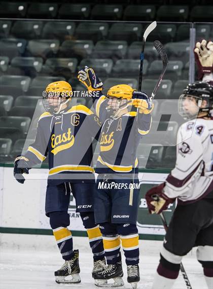 Thumbnail 2 in East Grand Rapids vs. Okemos photogallery.