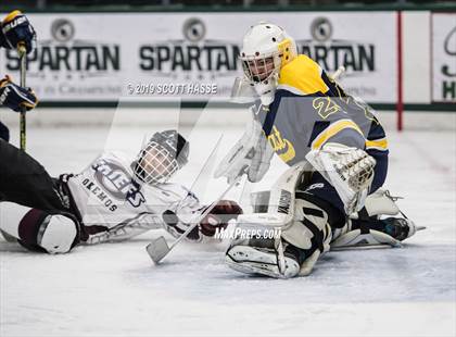 Thumbnail 3 in East Grand Rapids vs. Okemos photogallery.