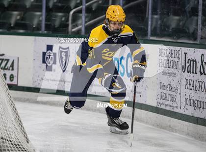 Thumbnail 3 in East Grand Rapids vs. Okemos photogallery.