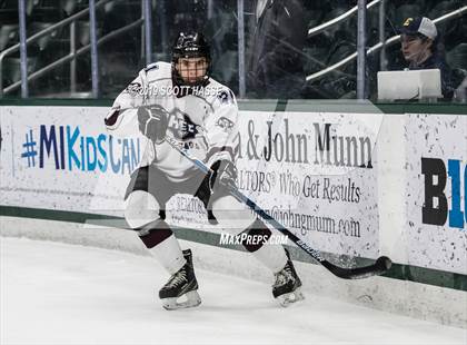 Thumbnail 2 in East Grand Rapids vs. Okemos photogallery.