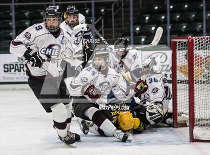 Thumbnail 1 in East Grand Rapids vs. Okemos photogallery.