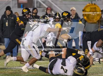 Thumbnail 2 in Gateway vs. Archbishop Wood (PIAA Class 5A Final) photogallery.